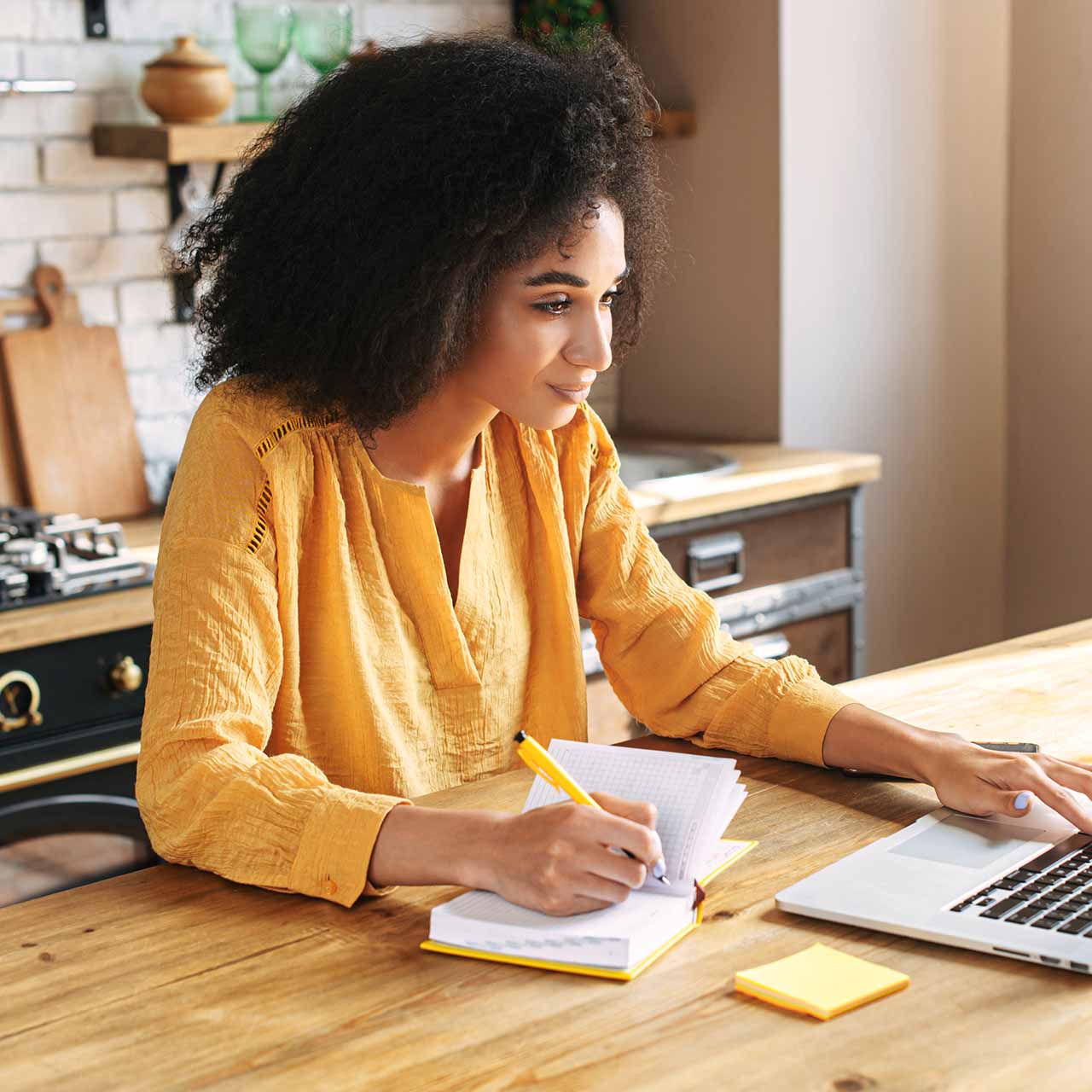 A woman taking an online course