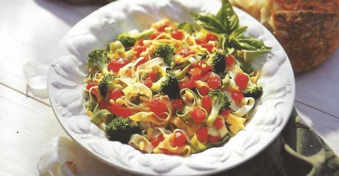 Fettuccine With Broccoli and Pine Nuts