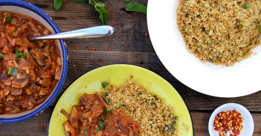 Salsa de jengibre, cilantro, champiñón y quinua de ajo mentolado