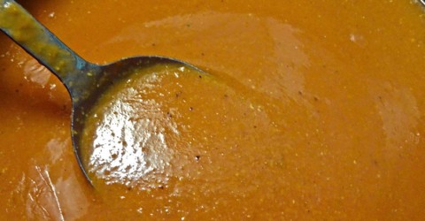 Sopa de lentejas rojas al curry