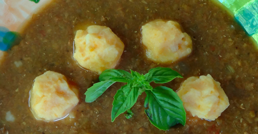 Perfect Lentil Soup with Mashed Potatoes