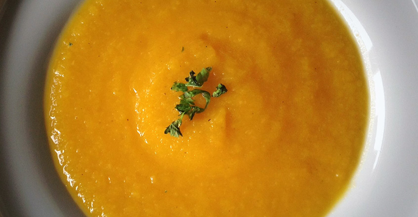 Sopa de calabaza y chirivía horneadas