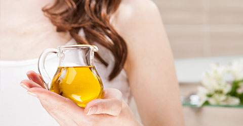 Evito comer aceite, pero ¿es un producto saludable para el cuidado de la piel?