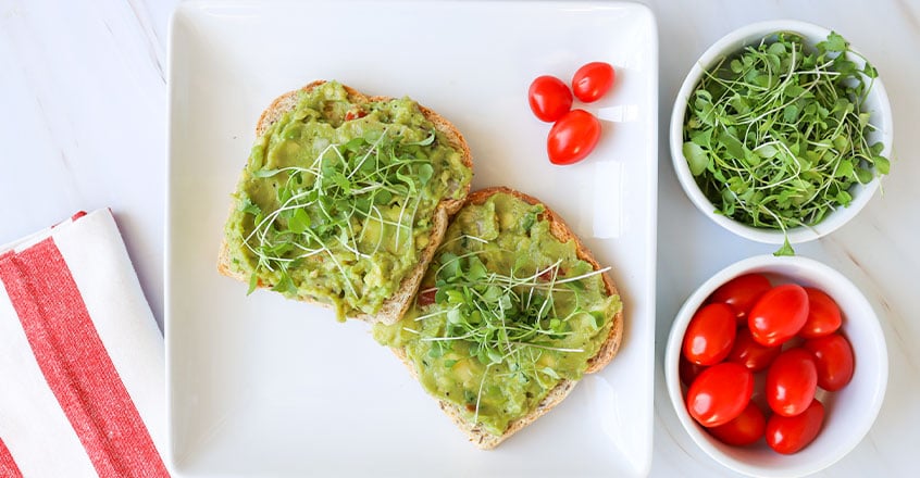 Cómo hacer una mezcla de especias para las tostadas de aguacate que te  encantará