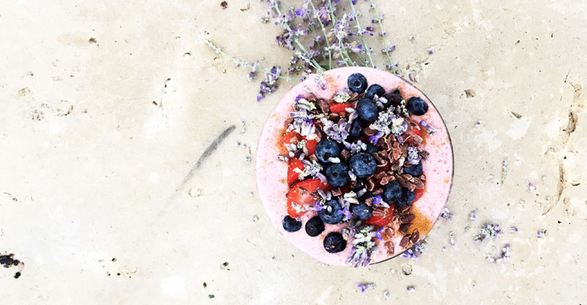 Bowl de fresa y semillas de chía