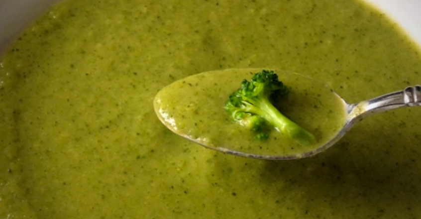 Vegan Cream of Broccoli Soup