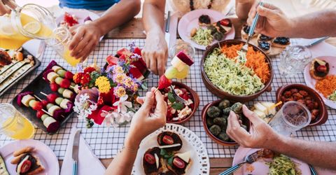 Rewriting Family Traditions: How To Introduce Your Plant-Based Diet