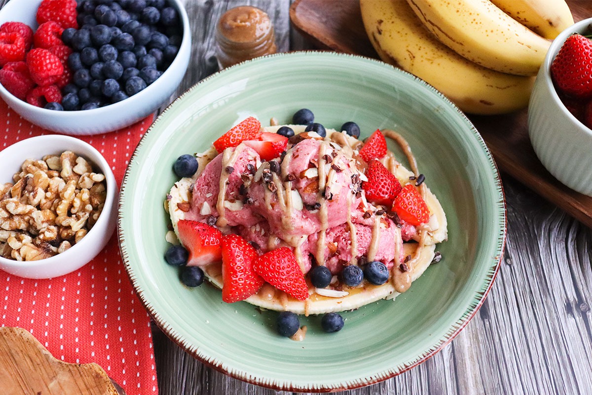 Healthy Vegan Banana Split Sundae