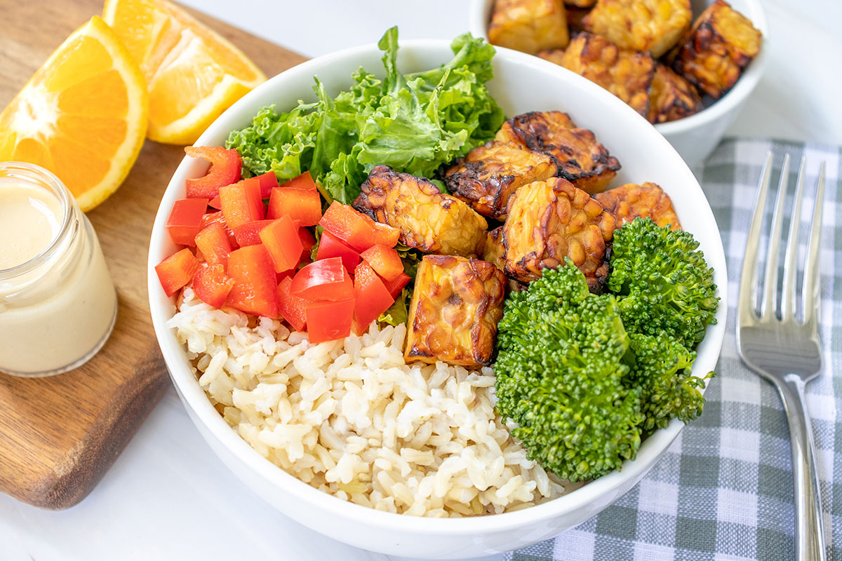 Tempeh con marinada de jengibre