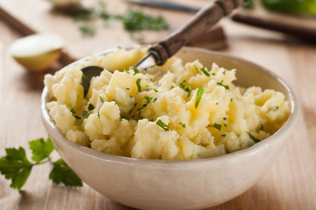 Dairy-Free Parsnip Mashed Potatoes - Center for Nutrition Studies